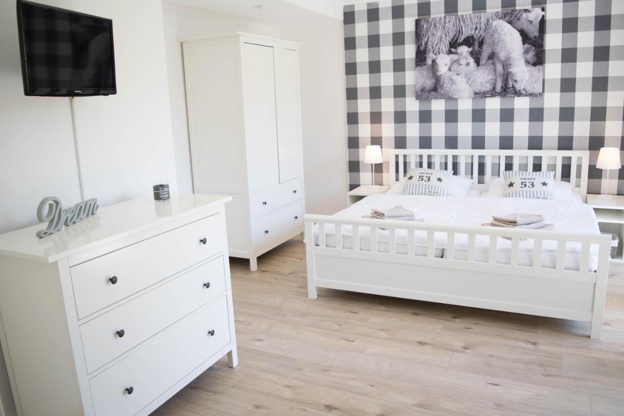 Appartement Nordic Im Deichhaus à Husum  Extérieur photo